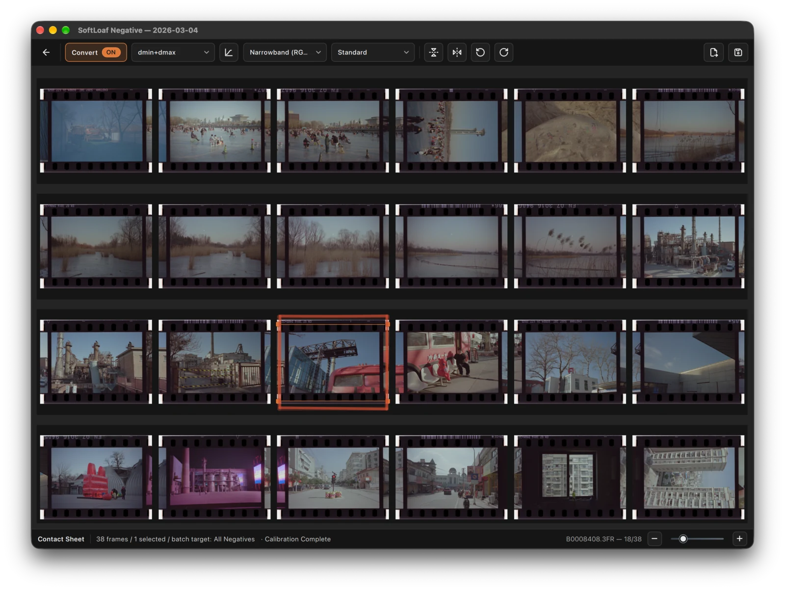 Conversion resulting from that wrong selection: inspect tone and color in the photographs, not just the borders.